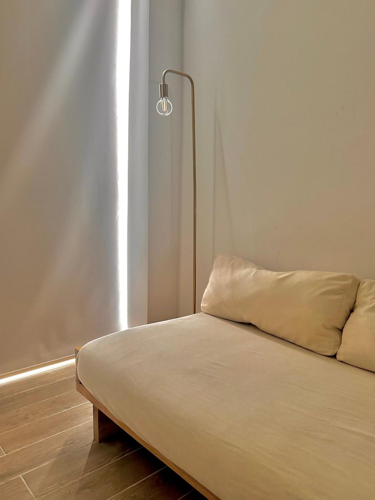 Old City Duplex With Pool! Apartamento