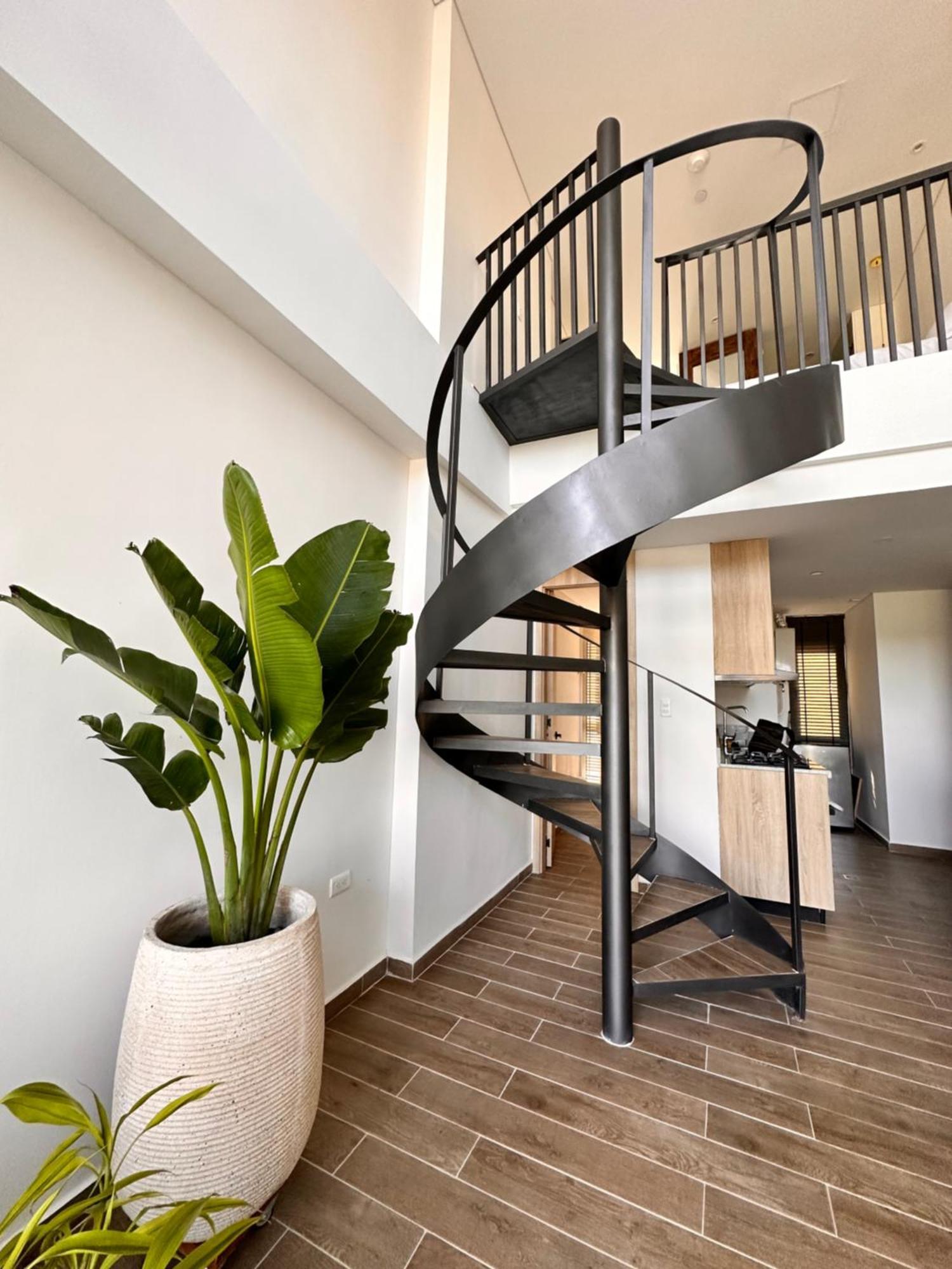 Apartamento Old City Duplex With Pool!