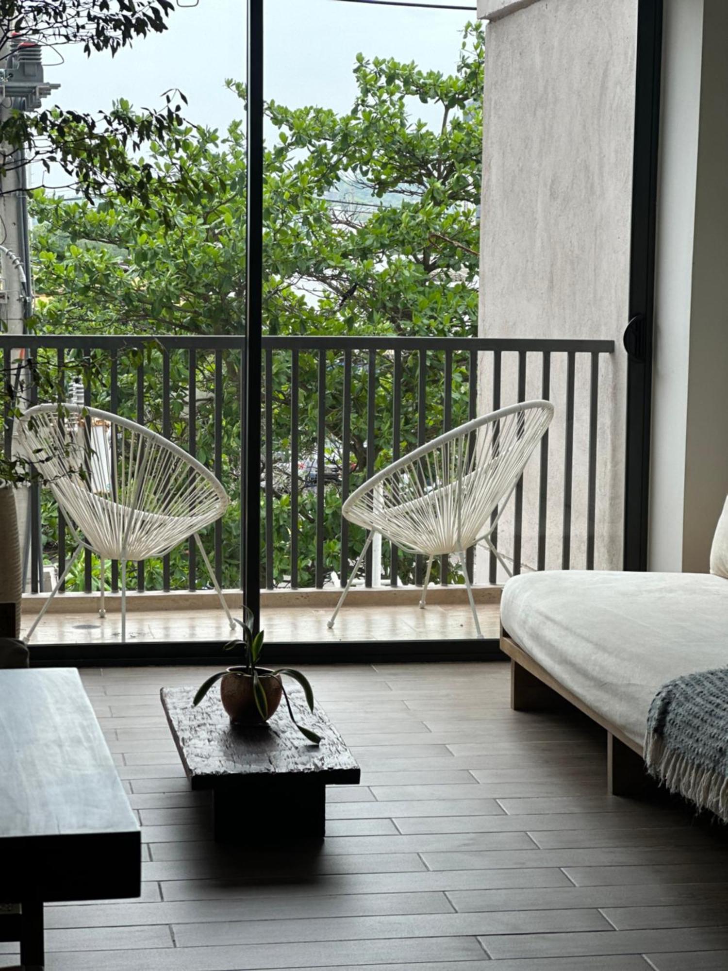 Old City Duplex With Pool! Apartamento Cartagena